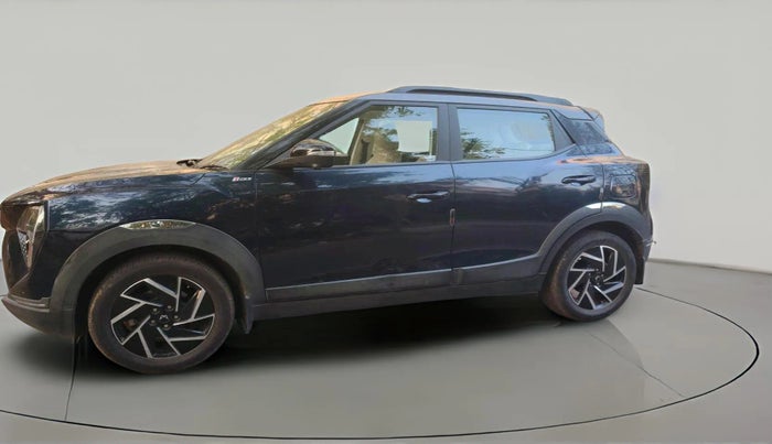 2024 Mahindra XUV 3XO AX7L 1.2 TGDi, Petrol, Manual, 18,340 km, exterior