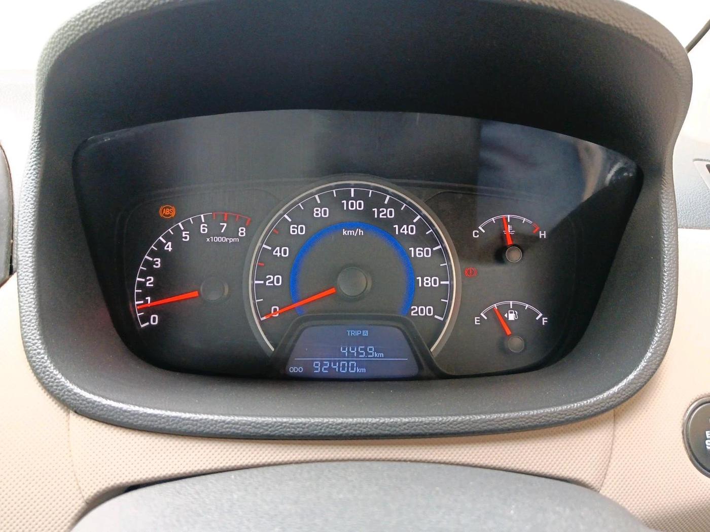 2013 Hyundai Grand i10 ASTA 1.2 KAPPA VTVT, Petrol, Manual, 92,400 km, interior
