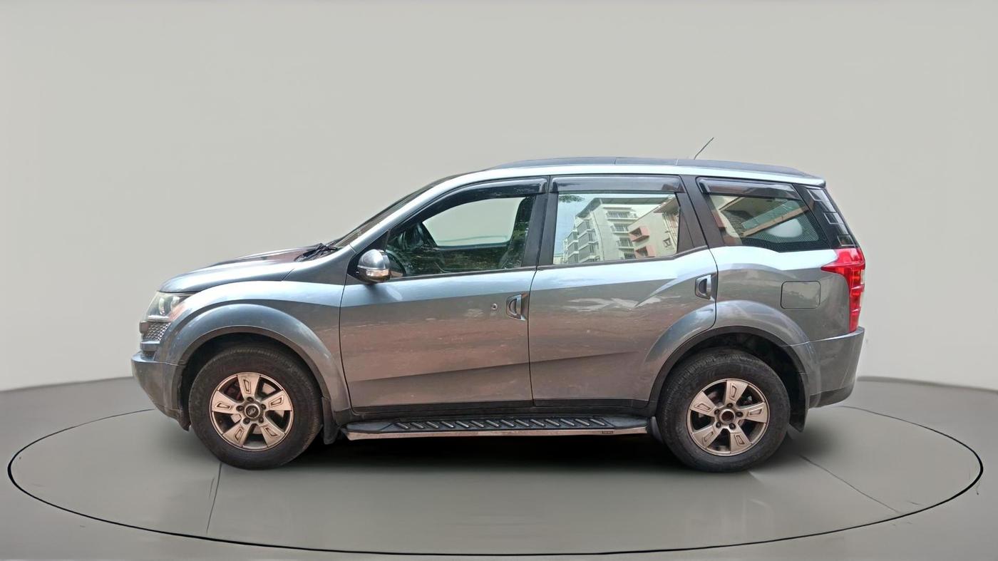 2012 Mahindra XUV500 W8, Diesel, Manual, 1,00,797 km, exterior