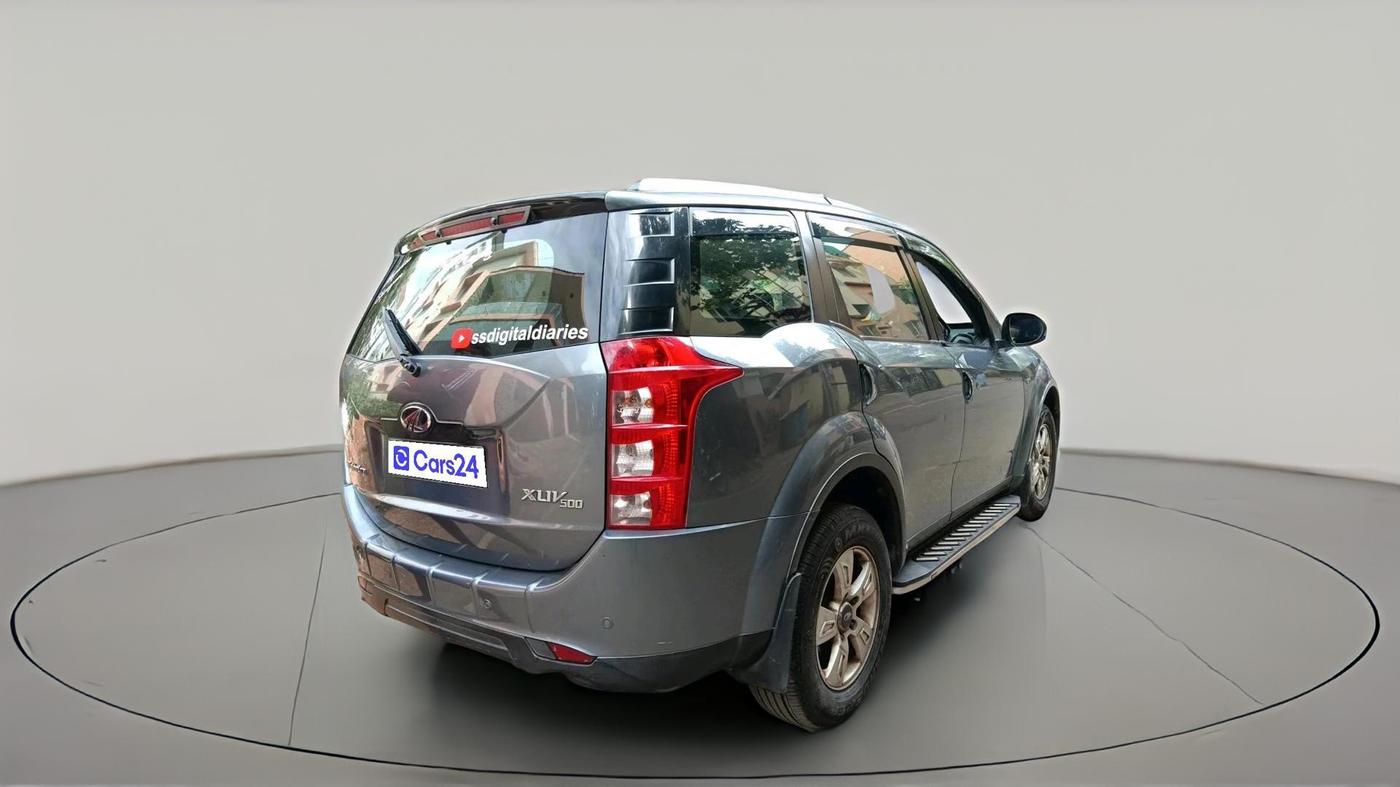 2012 Mahindra XUV500 W8, Diesel, Manual, 1,00,797 km, exterior