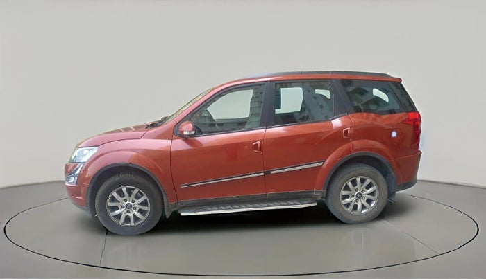 2017 Mahindra XUV500 W8, Diesel, Manual, 64,321 km, exterior