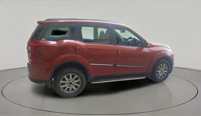 2017 Mahindra XUV500 W8, Diesel, Manual, 64,321 km, exterior