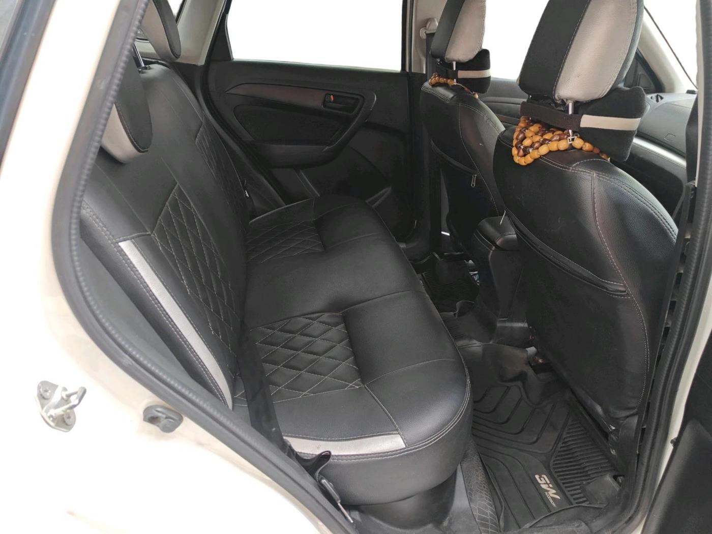 2018 Maruti Vitara Brezza VDI, Diesel, Manual, 1,08,537 km, interior