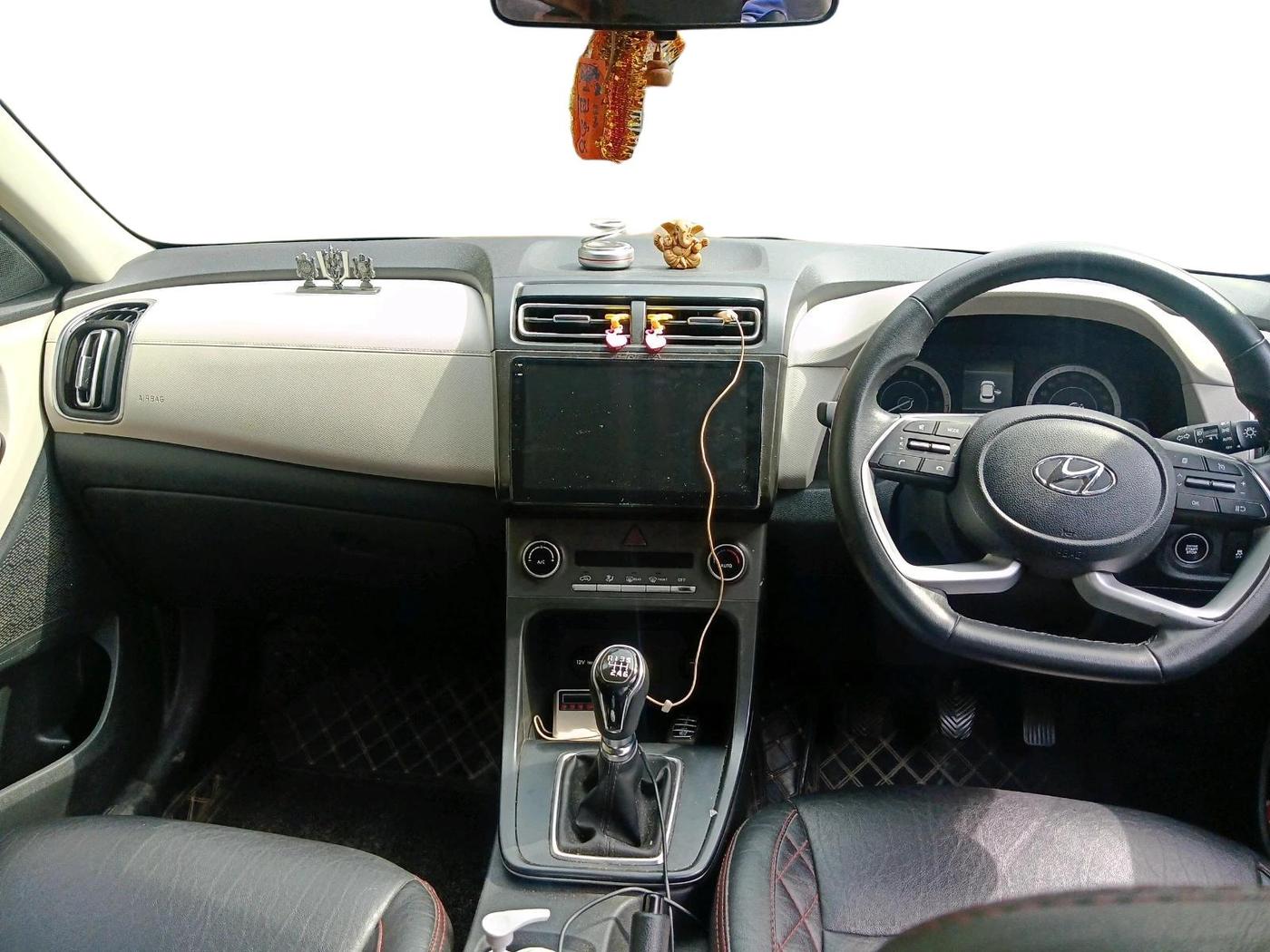 2021 Hyundai Creta SX EXECUTIVE 1.5 PETROL, Petrol, Manual, 1,06,718 km, interior