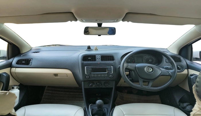 2016 Volkswagen Ameo COMFORTLINE 1.2L, Petrol, Manual, 83,211 km, interior