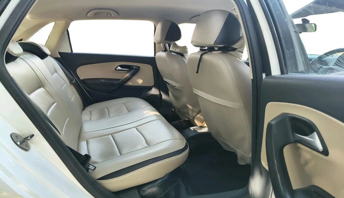 2016 Volkswagen Ameo COMFORTLINE 1.2L, Petrol, Manual, 83,211 km, interior