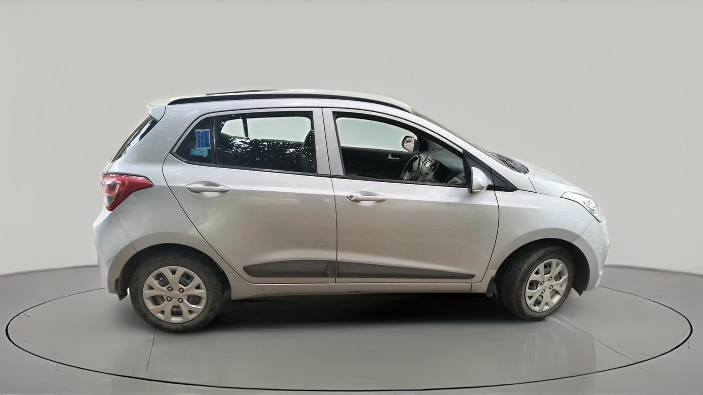 2015 Hyundai Grand i10 SPORTZ 1.2 KAPPA VTVT, Petrol, Manual, 29,340 km, exterior