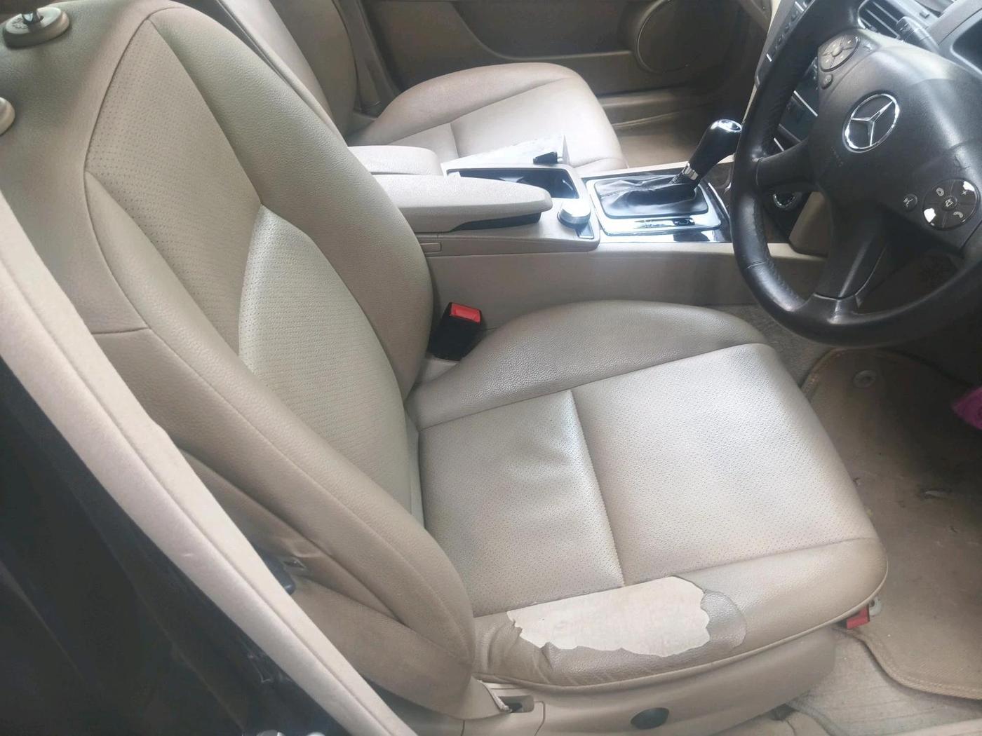 2011 Mercedes Benz C Class C 200 CGI ELEGANCE, Petrol, Automatic, 71,621 km, interior