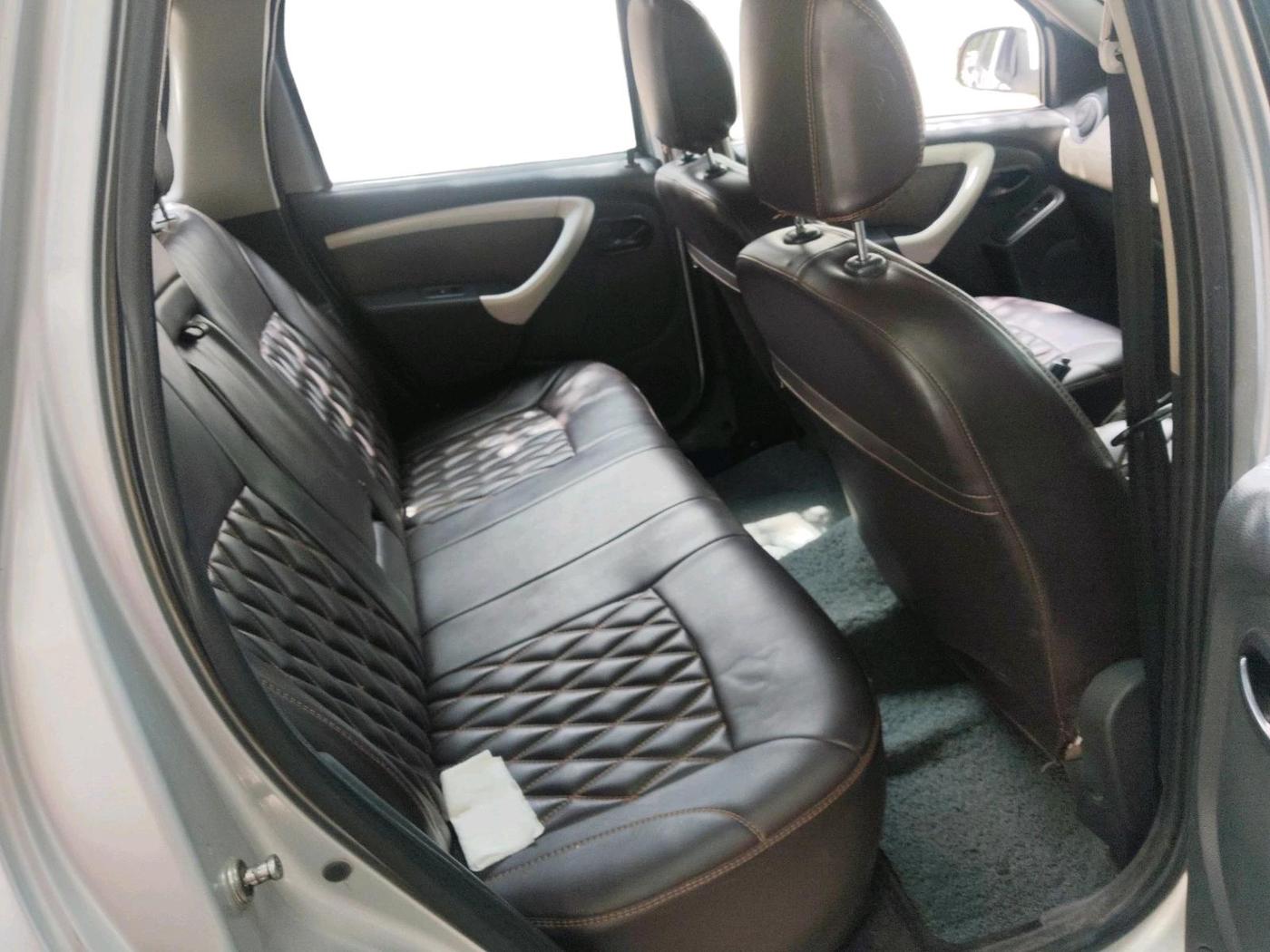 2013 Renault Duster 85 PS RXL DIESEL, Diesel, Manual, 1,19,577 km, interior