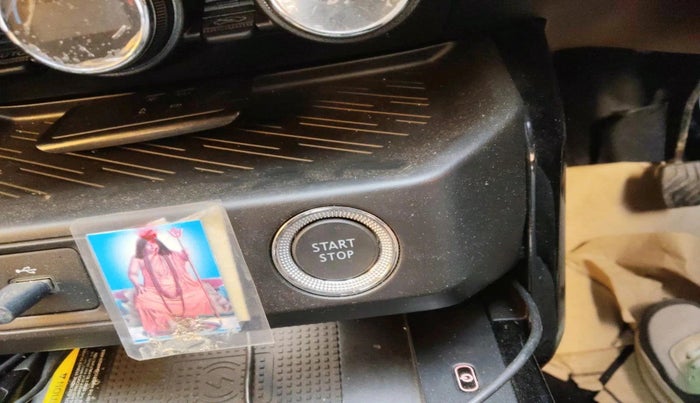 2023 Renault Kiger RXZ AMT, Petrol, Automatic, 13,411 km, interior