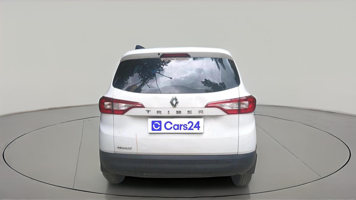 2022 Renault TRIBER RXL MT, Petrol, Manual, 55,868 km, exterior