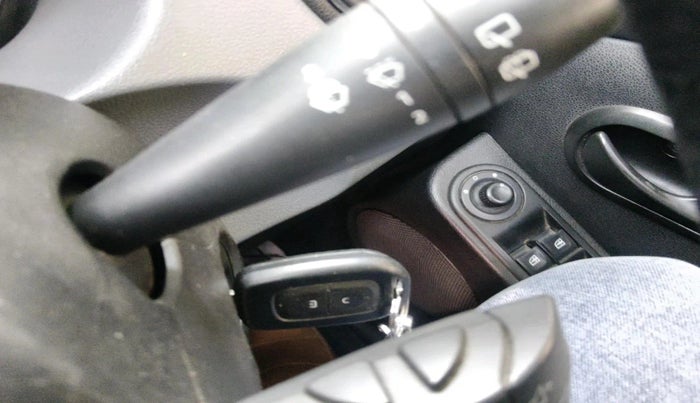 2017 Renault Duster 85 PS RXS SANDSTORM EDITION DIESEL, Diesel, Manual, 1,18,409 km, interior