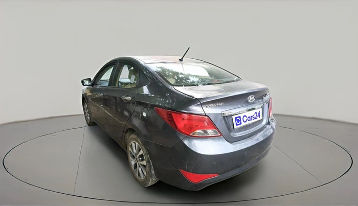 2015 Hyundai Verna FLUIDIC 4S 1.6 VTVT SX, Petrol, Manual, 40,319 km, exterior