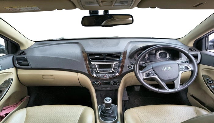 2015 Hyundai Verna FLUIDIC 4S 1.6 VTVT SX, Petrol, Manual, 40,319 km, interior