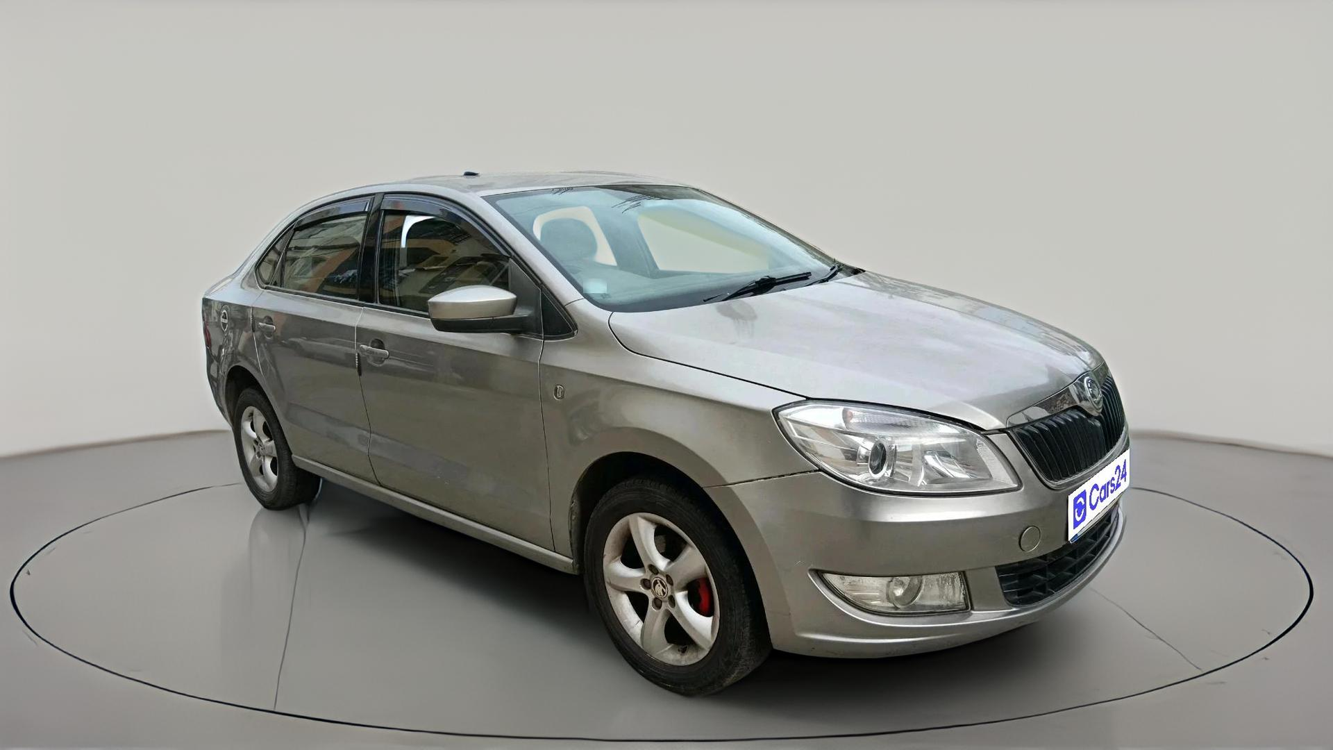 2014 Skoda Rapid 1.6 MPI ELEGANCE PLUS AT