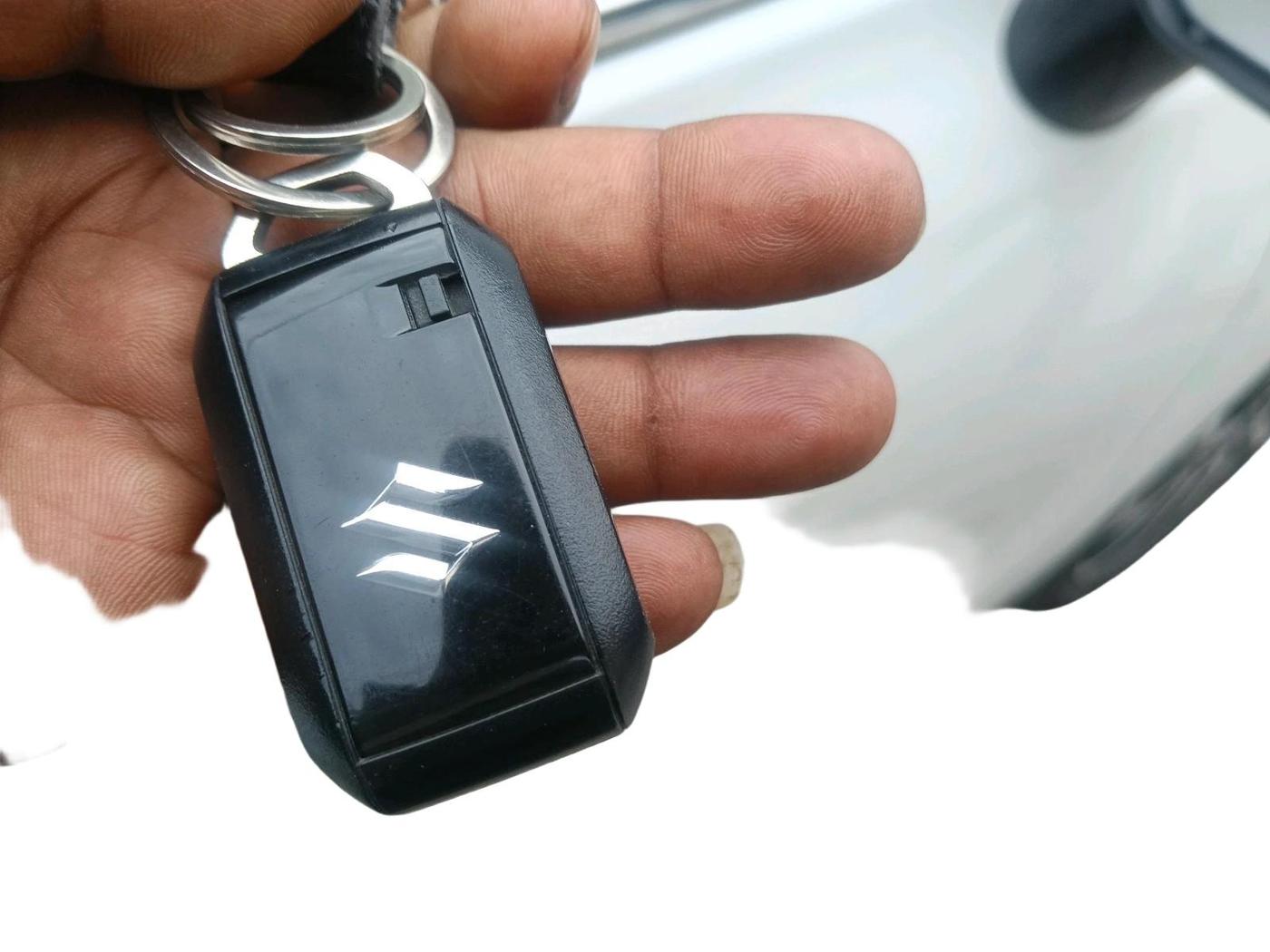 2024 Maruti Baleno  ZETA CNG 1.2L, CNG, Manual, 25,814 km, interior