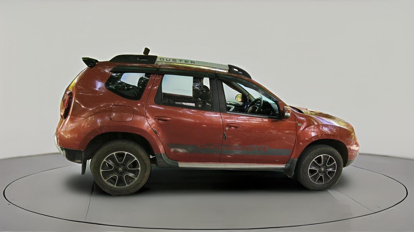 2017 Renault Duster 110 PS RXZ 4X2 AMT DIESEL, Diesel, Automatic, 66,696 km, exterior