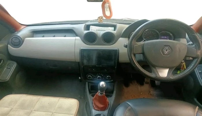 2015 Renault Duster 110 PS RXL DIESEL, Diesel, Manual, 1,05,499 km, interior