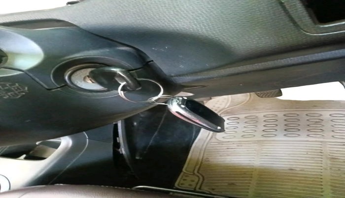 2006 Maruti Swift VXI 1.3, Petrol, Manual, 1,27,779 km, interior