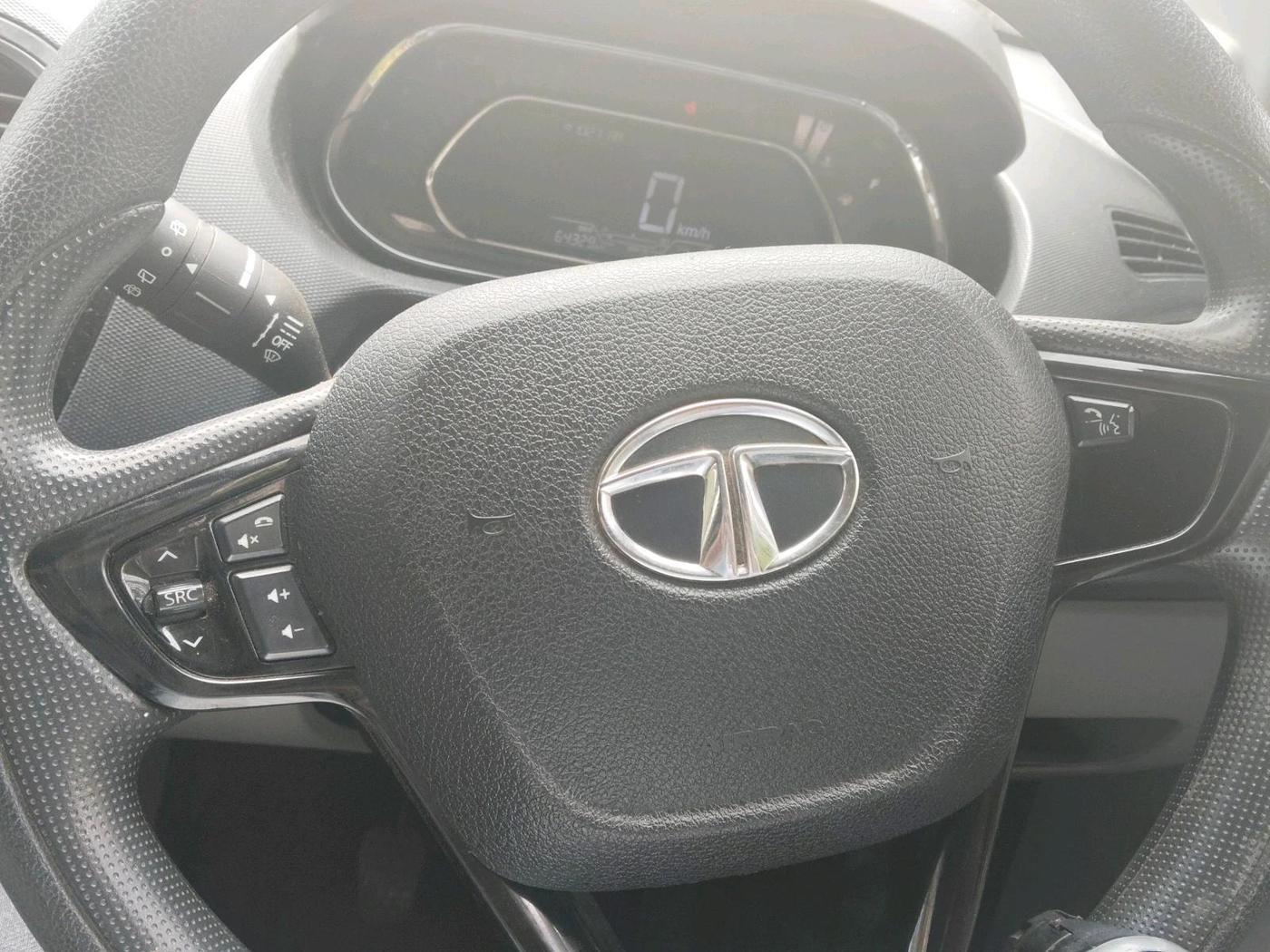2019 Tata Tiago XZ PETROL, Petrol, Manual, 64,329 km, interior