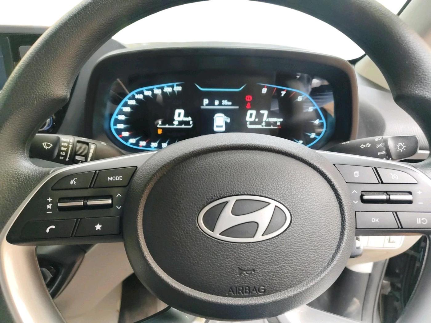 2024 Hyundai NEW I20 SPORTZ 1.2 IVT, Petrol, Automatic, 10,528 km, interior