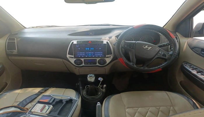 2014 Hyundai i20 SPORTZ 1.4 CRDI, Diesel, Manual, 71,390 km, interior
