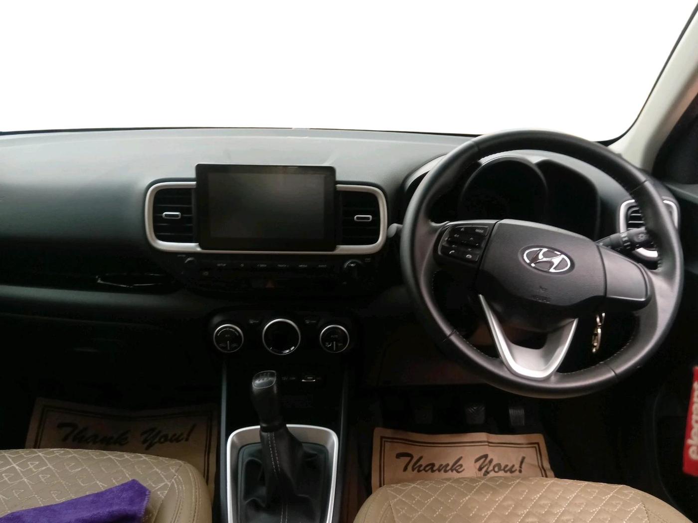 2022 Hyundai VENUE S+ 1.2, Petrol, Manual, 51,000 km, interior
