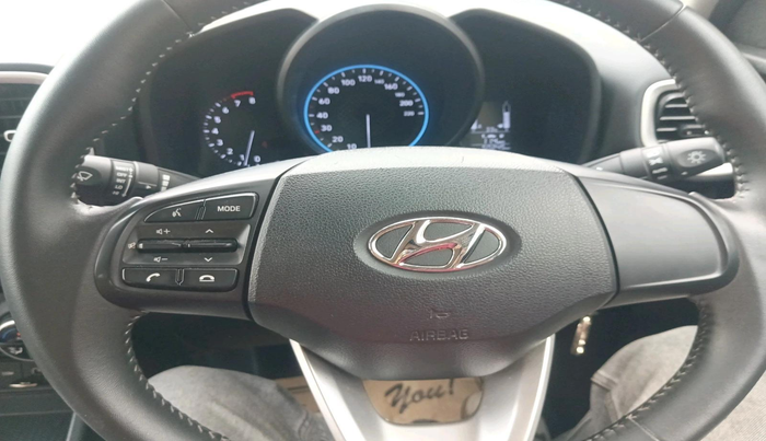 2022 Hyundai VENUE S+ 1.2, Petrol, Manual, 50,245 km, interior