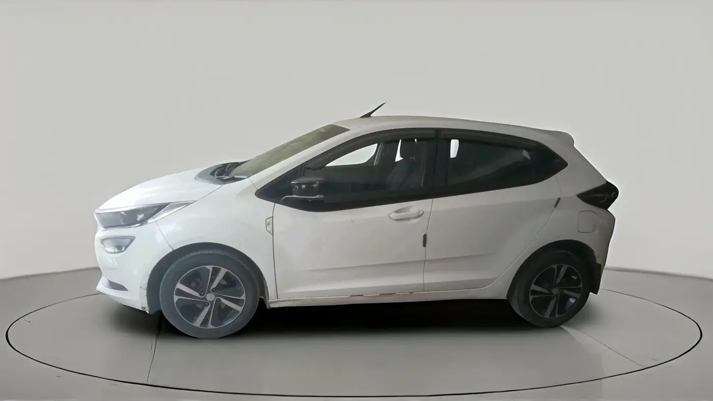 2020 Tata ALTROZ XZ DIESEL, Diesel, Manual, 69,194 km, exterior