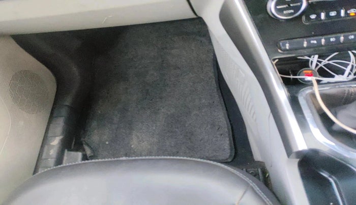 2018 Tata NEXON XZ PLUS DIESEL, Diesel, Manual, 1,08,350 km, interior
