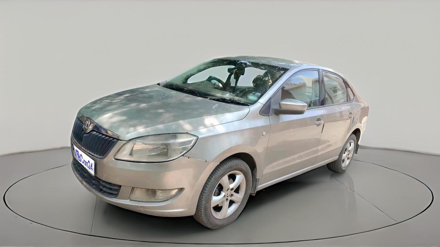2015 Skoda Rapid 1.5 TDI CR AMBITION PLUS, Diesel, Manual, 1,14,771 km, exterior
