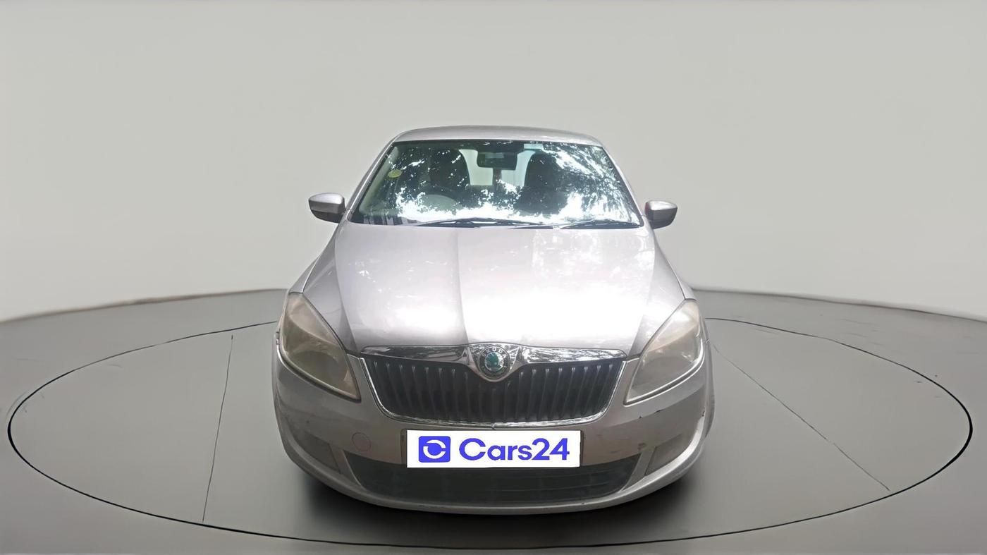 2012 Skoda Rapid AMBITION 1.6 TDI CR MT, Diesel, Manual, 1,09,231 km, exterior