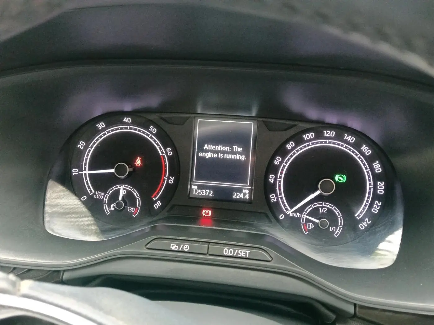 2021 Skoda KUSHAQ STYLE 1.0L TSI AT, Petrol, Automatic, 1,25,371 km, interior
