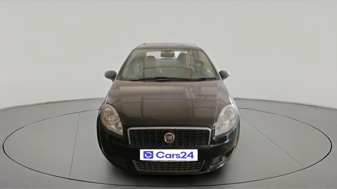 2013 Fiat Linea CLASSIC 1.4 L, Petrol, Manual, 6,899 km, exterior