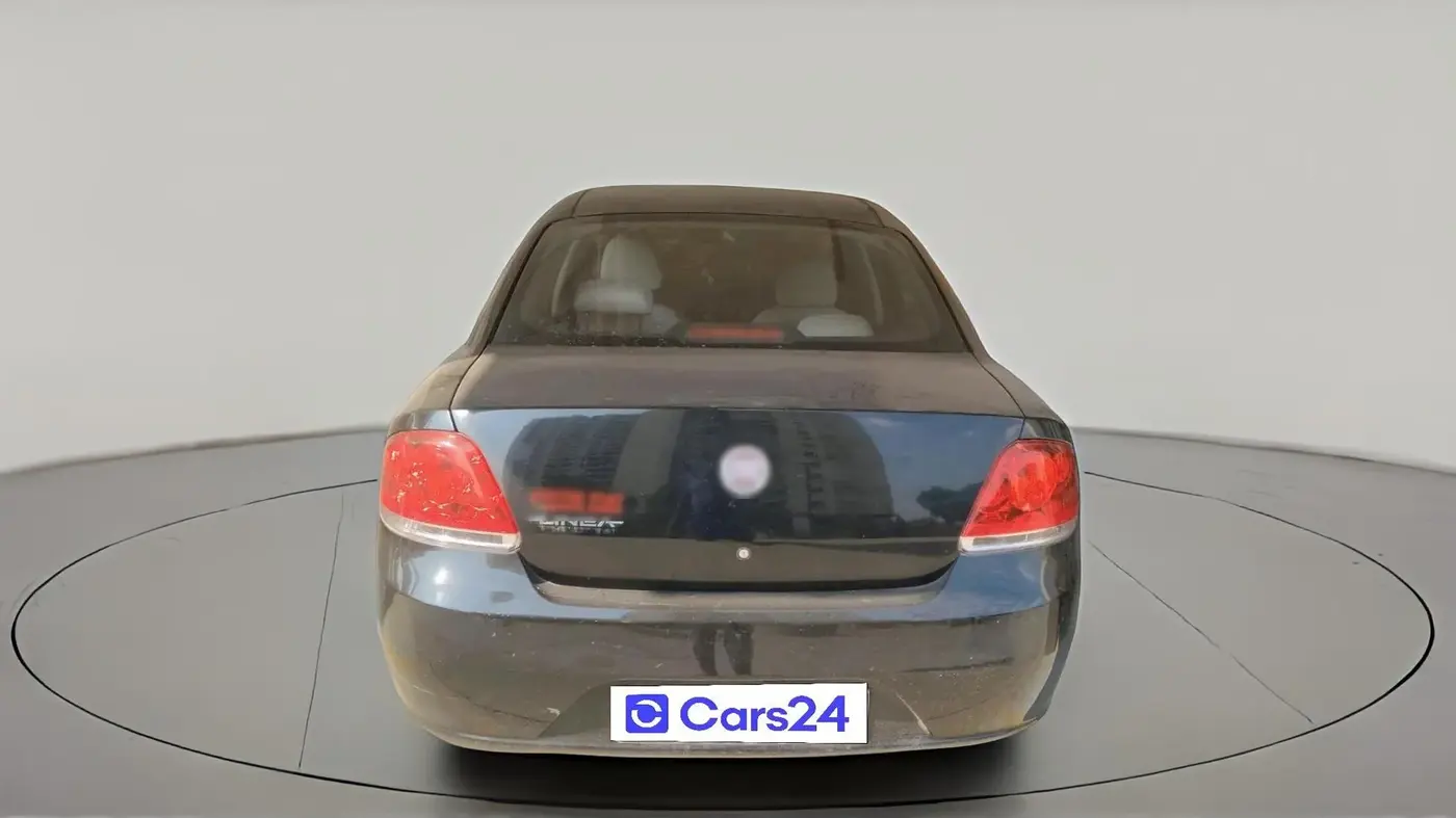 2013 Fiat Linea CLASSIC 1.4 L, Petrol, Manual, 6,899 km, exterior