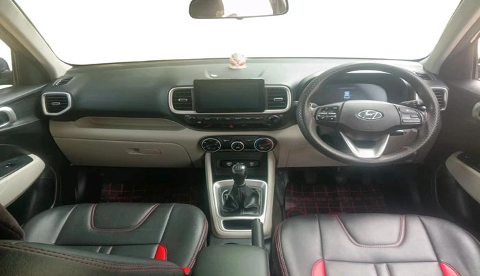2022 Hyundai VENUE S 1.2, Petrol, Manual, 38,013 km, interior