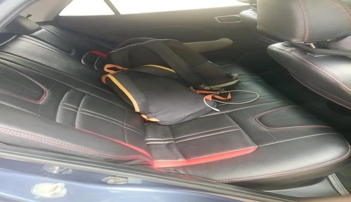 2022 Hyundai VENUE S 1.2, Petrol, Manual, 38,013 km, interior