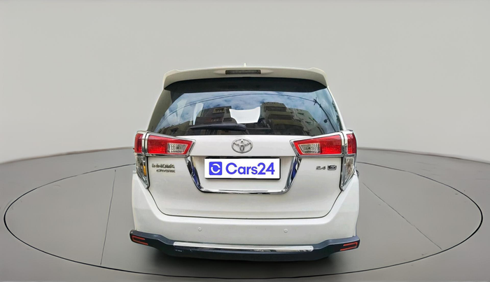2018 Toyota Innova Crysta 2.4 GX 7 STR, Diesel, Manual, 1,65,260 km, exterior