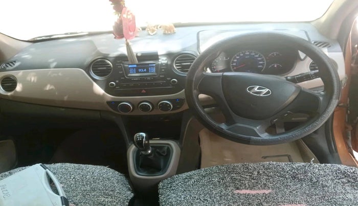 2014 Hyundai Grand i10 SPORTZ 1.1 CRDI, Diesel, Manual, 1,41,900 km, interior