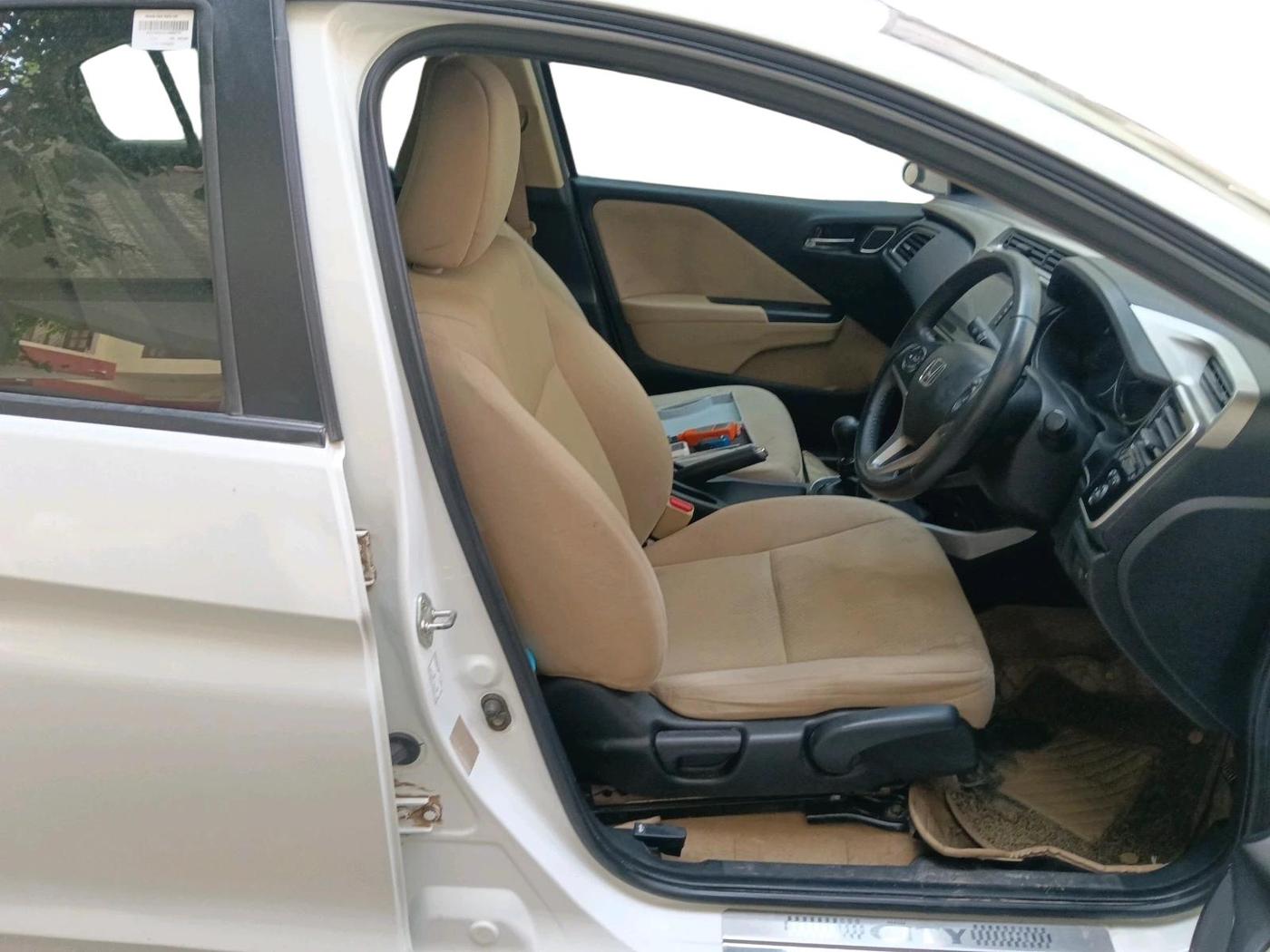 2020 Honda City 1.5L I-VTEC VX, Petrol, Manual, 75,520 km, interior