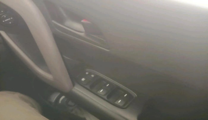 2017 Hyundai Creta E PLUS 1.6 PETROL, Petrol, Manual, 31,504 km, interior