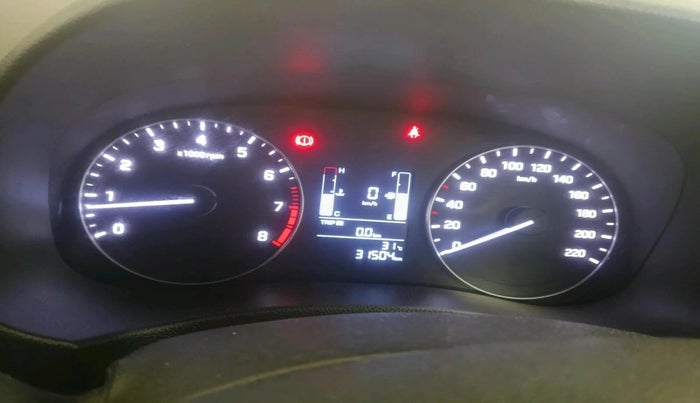 2017 Hyundai Creta E PLUS 1.6 PETROL, Petrol, Manual, 31,504 km, interior