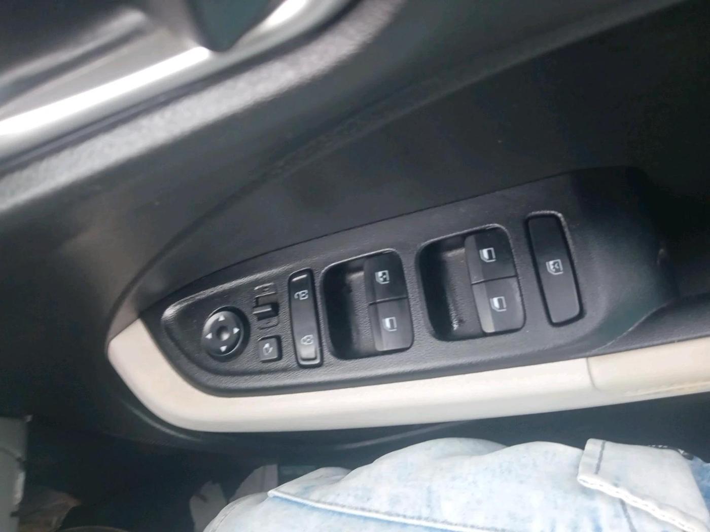 2022 Hyundai VENUE SX 1.0 (O) TURBO IMT, Petrol, Manual, 41,594 km, interior