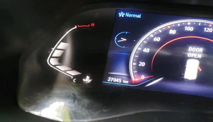 2021 Renault Kiger RXZ MT, Petrol, Manual, 27,045 km, interior