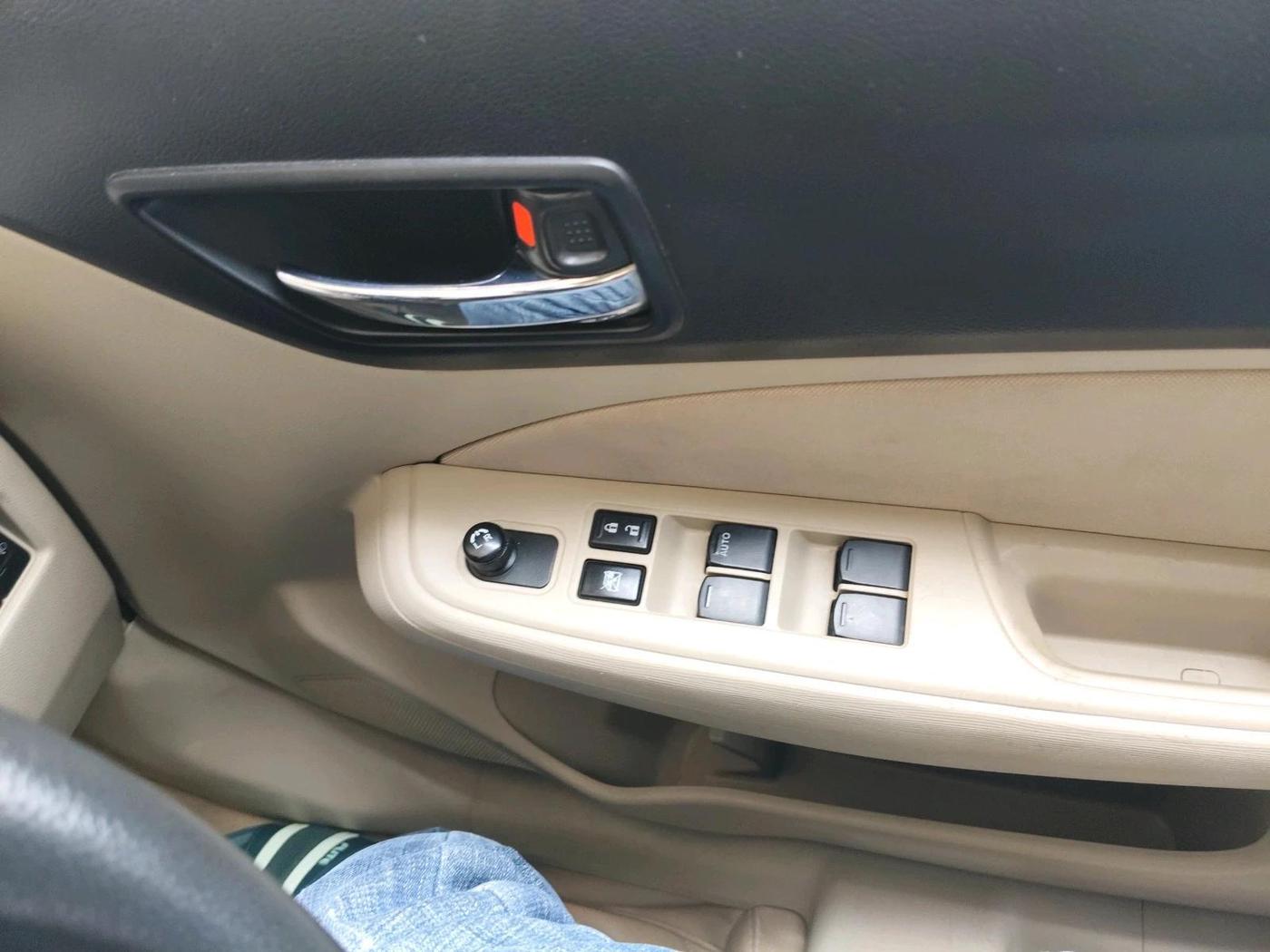 2018 Maruti Dzire VXI AMT, Petrol, Automatic, 24,626 km, interior