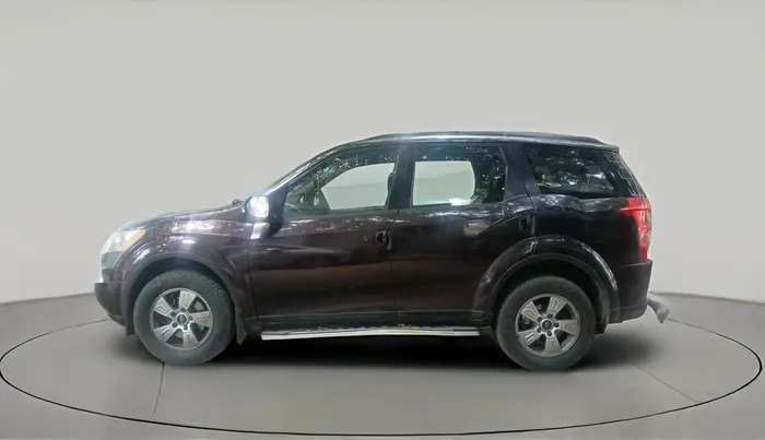 2015 Mahindra XUV500 W8, Diesel, Manual, 78,204 km, exterior
