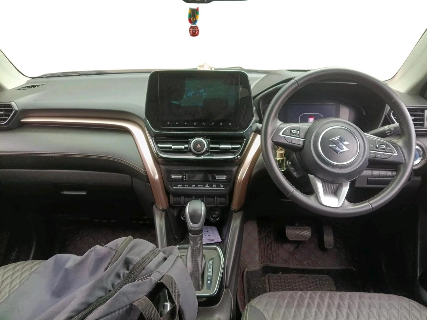 2024 Maruti Grand Vitara ALPHA PLUS HYBRID ECVT, Hybrid, Automatic, 20,881 km, interior