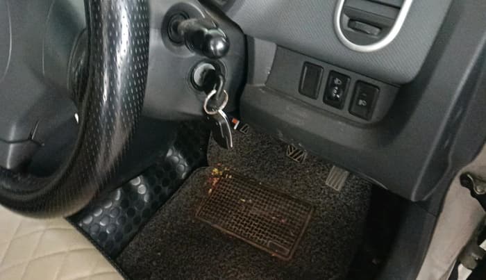 2011 Maruti Ritz VXI, Petrol, Manual, 1,00,002 km, interior