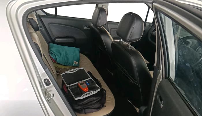 2011 Maruti Ritz VXI, Petrol, Manual, 1,00,002 km, interior