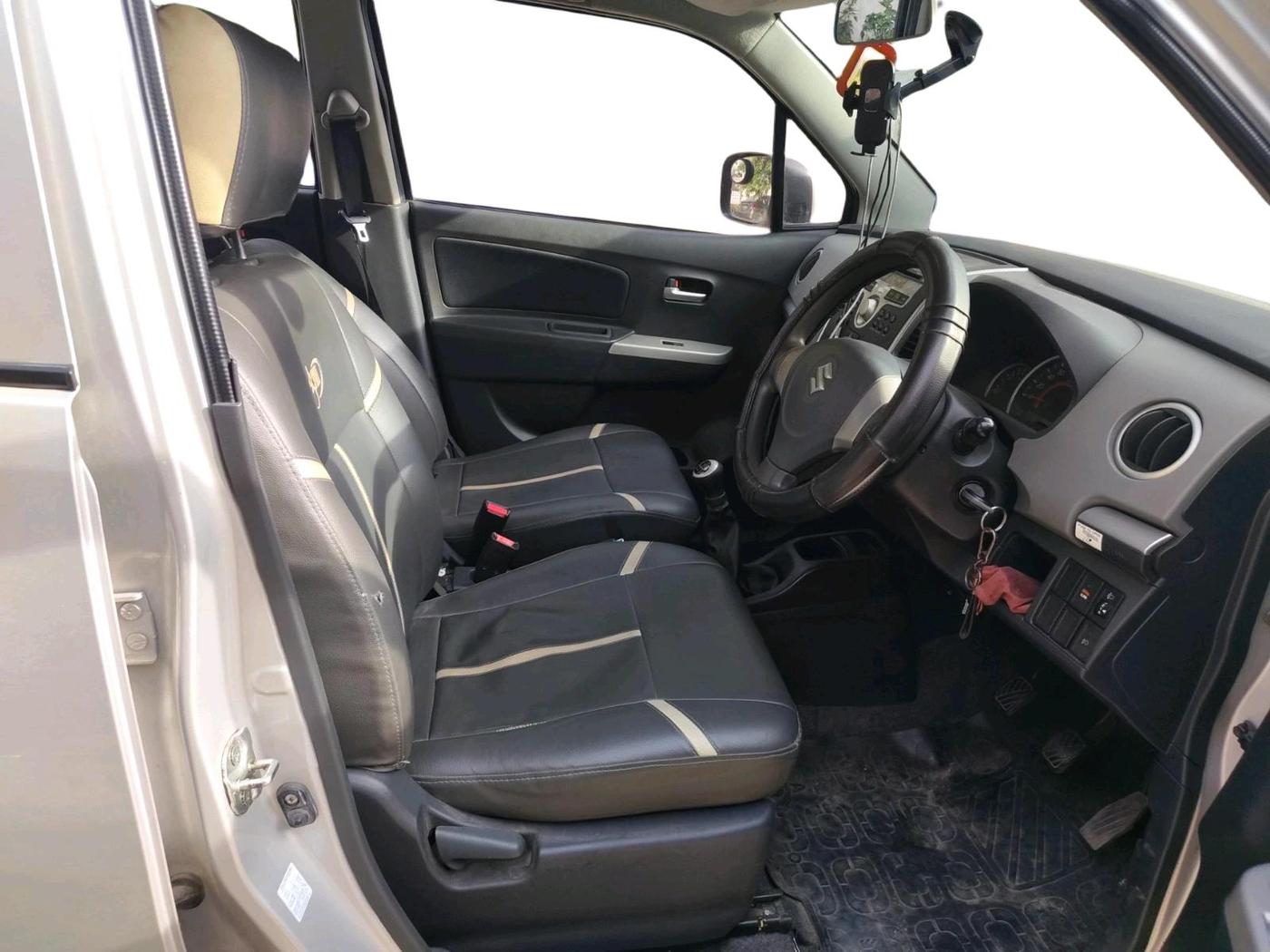 2012 Maruti Wagon R 1.0 VXI, Petrol, Manual, 52,301 km, interior